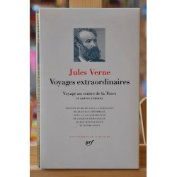 Livre Pléiade d'occasion- Jules Verne - Voyages extraordinaires - Voyage au centre de la terre et autres romans
