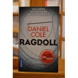 Ragdoll de Daniel Cole, un thriller  Pocket en occasion